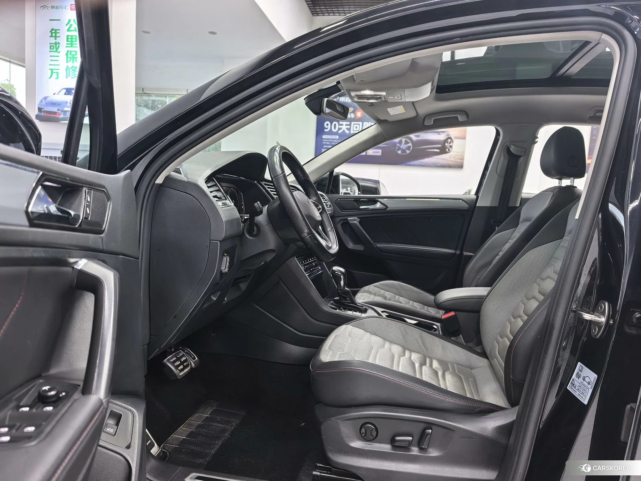 Volkswagen Tiguan X 2020 Черный из Китая, фото 2