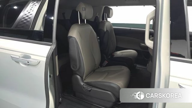 Kia The New Carnival 4th Generation 2025 Цвет галактики из Кореи, фото 2