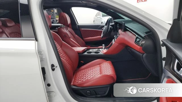 Genesis The New G70 2021 Белый из Кореи, фото 2