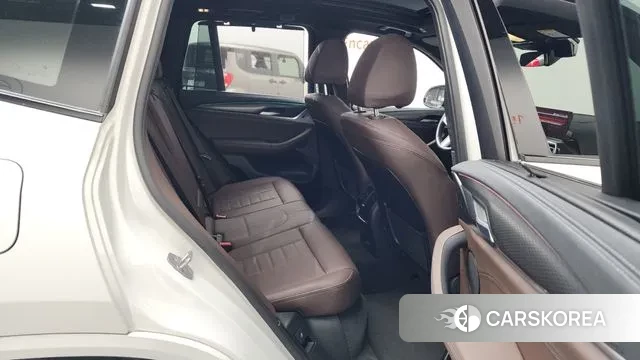 BMW X3 (G01) 2024 Белый из Кореи, фото 2