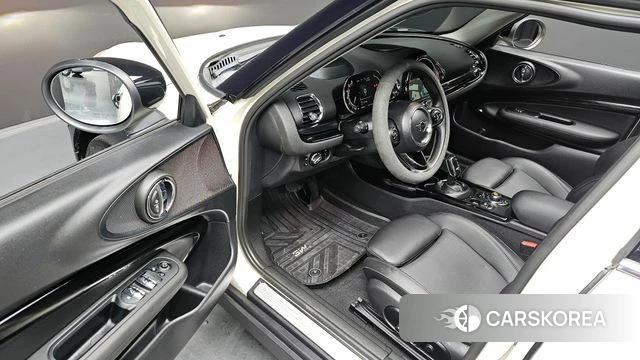 Mini Cooper D Clubman 2020 Жемчужный цвет из Кореи, фото 2