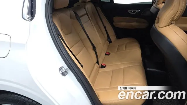 Volvo S60 3rd generation 2021 Белый из Кореи, фото 2