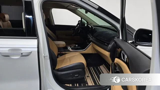 Kia Carnival 4th generation 2020 Белый из Кореи, фото 2