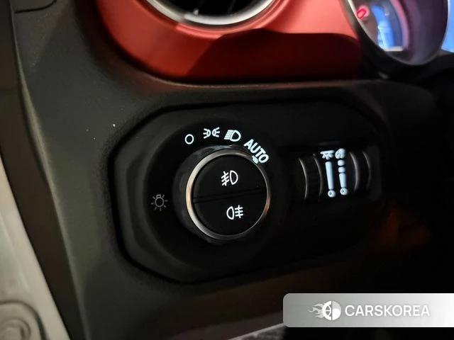 Jeep Wrangler (JL) 2021 Белый из Кореи, фото 2