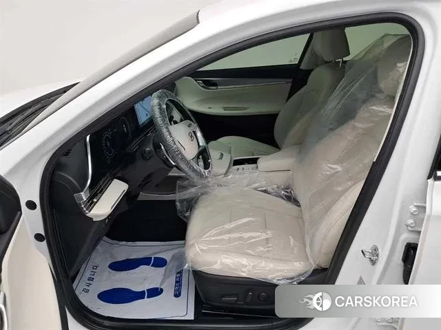 Hyundai The New Grandeur IG Hybrid 2022 Белый из Кореи, фото 2