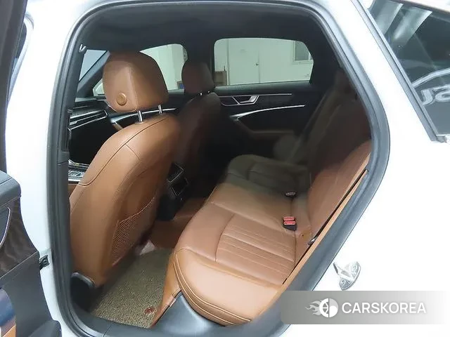 Audi A6 (C8) 2020 Белый из Кореи, фото 2