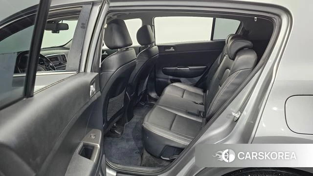 Kia Sportage The Bold 2020 Серебряный из Кореи, фото 2