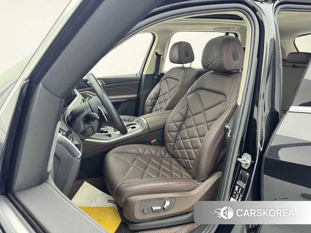 BMW X5 2022 Черный из Китая, фото 2