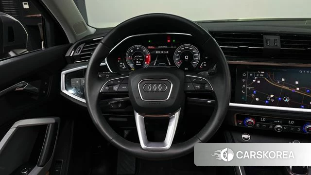 Audi Q3 (F3) 2025 Серый из Кореи, фото 2