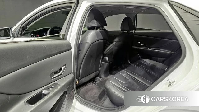 Hyundai Avante (CN7) 2021 Белый из Кореи, фото 2