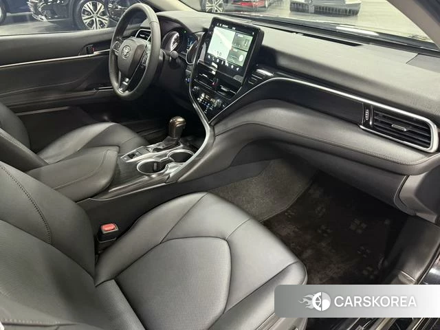Toyota Camry 2021 Черный из Китая, фото 2