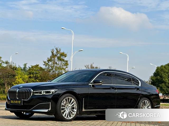 BMW 7 series 2021 Черный из Китая, фото 2