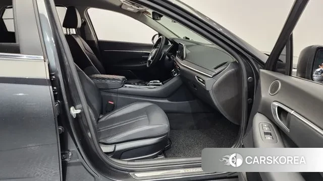 Hyundai Sonata (DN8) 2019 Серый из Кореи, фото 2