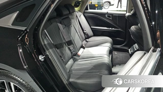 Kia The New K8 Hybrid 2026 Черный из Кореи, фото 2