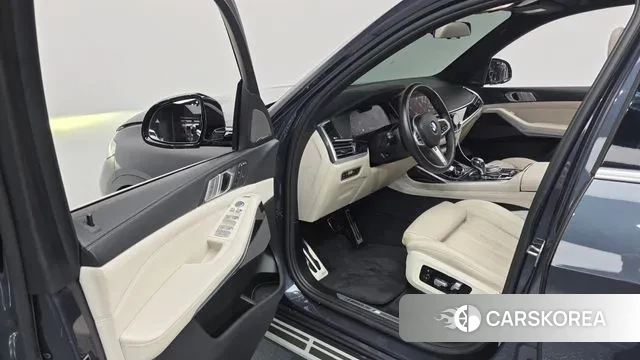 BMW X7 (G07) 2020 Серый из Кореи, фото 2