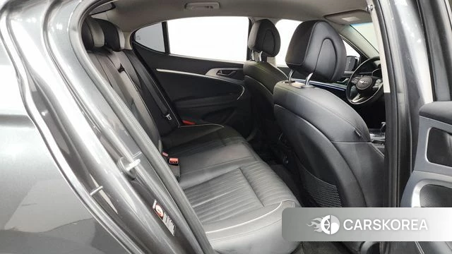 Genesis G70 2019 Черный из Кореи, фото 2