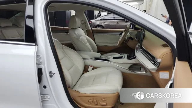 Hyundai The New Grandeur IG Hybrid 2022 Белый из Кореи, фото 2