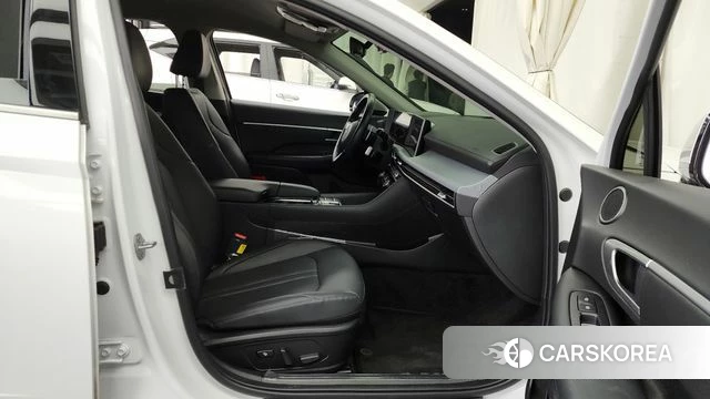 Hyundai Sonata D Edge (DN8) 2024 Белый из Кореи, фото 2