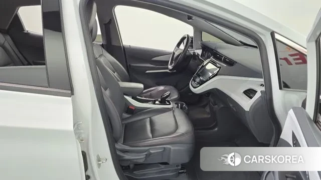 Chevrolet (GM Daewoo) Bolt EV 2021 Белый из Кореи, фото 2