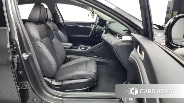 Kia K5 3rd generation 2023 Серый из Кореи, фото 2