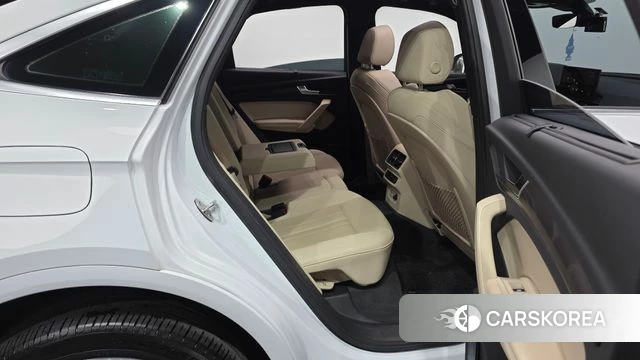 Audi Q5 (FY) 2022 Белый из Кореи, фото 2