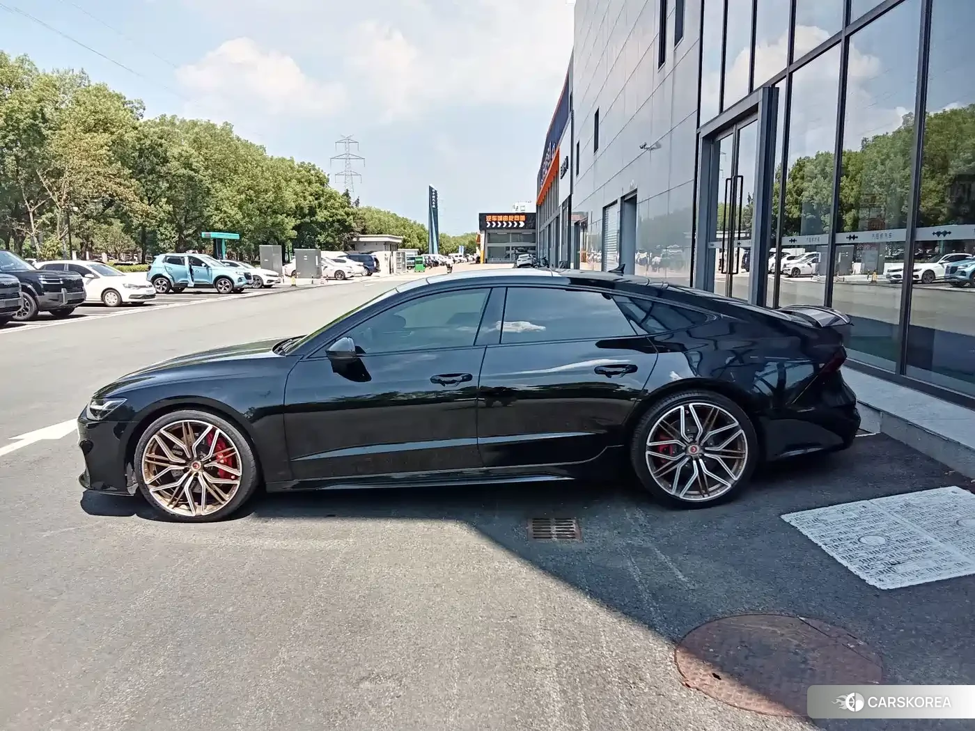 Audi A7L 2024 Белый из Китая, фото 2