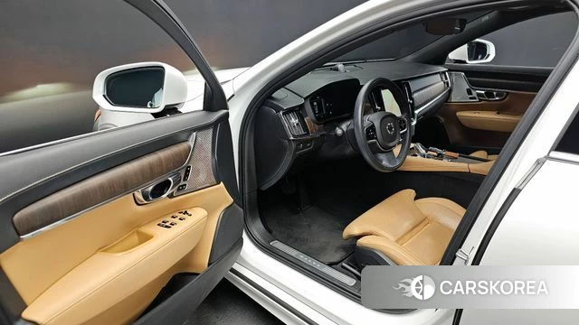 Volvo S90 2022 Белый из Кореи, фото 2