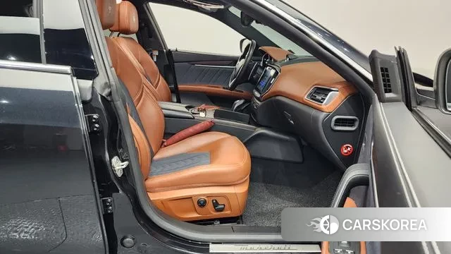 Maserati Ghibli 2019 Черный из Кореи, фото 2