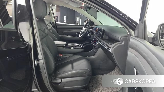 Hyundai The New Tucson (NX4) 2024 Черный из Кореи, фото 2