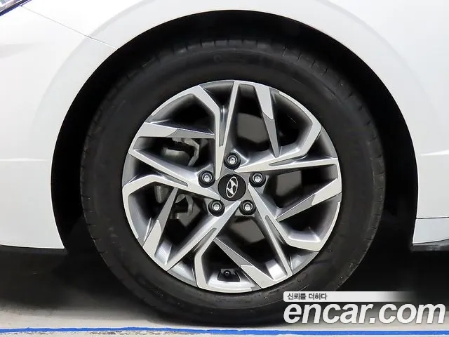 Hyundai Sonata (DN8) id 2647438 из Кореи 2