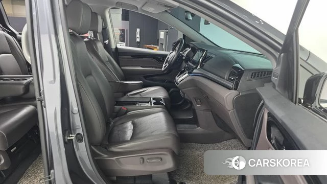 Honda Odyssey 2019 Серый из Кореи, фото 2