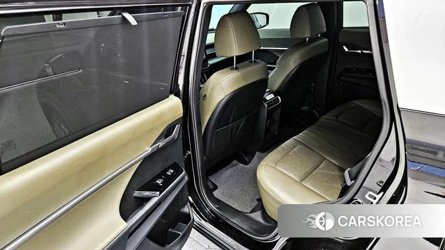 Ssangyong Torres 2023 Черный из Кореи, фото 2