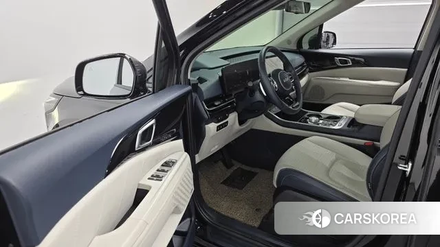 Kia The New Carnival 4th Generation 2024 Черный из Кореи, фото 2