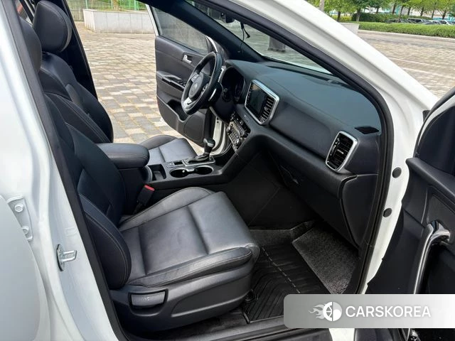 Kia Sportage The Bold 2018 Белый из Кореи, фото 2
