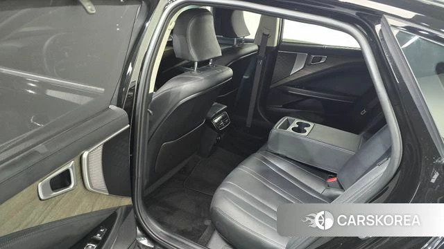 Kia K8 2024 Черный из Кореи, фото 2