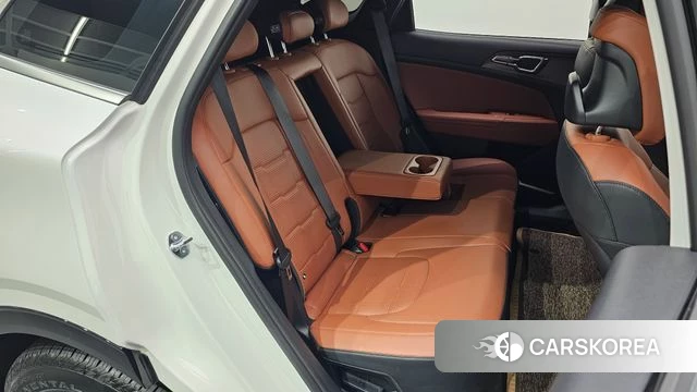 Kia The New Sportage 5th Generation Hybrid 2025 Белый из Кореи, фото 2
