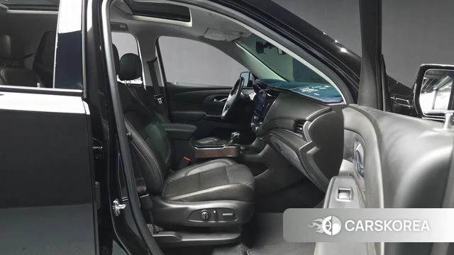 Chevrolet (GM Daewoo) Traverse 2021 Черный из Кореи, фото 2