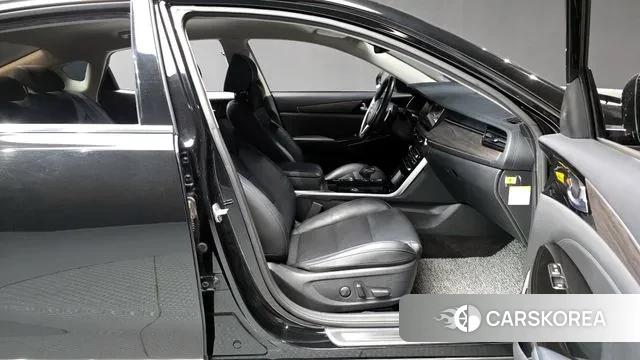 Kia K7 Premier Hybrid 2019 Черный из Кореи, фото 2