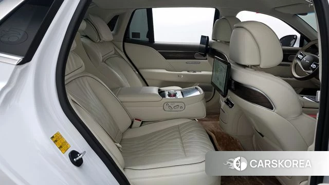 Genesis G90 (RS4) 2023 Белый из Кореи, фото 2
