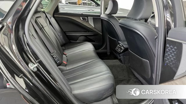 Kia K8 2023 Черный из Кореи, фото 2