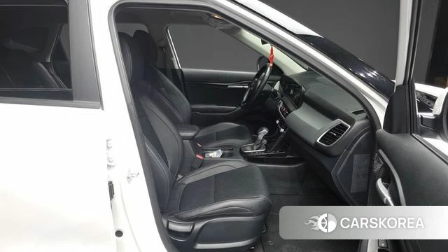 Kia The New Seltos 2024 Белый из Кореи, фото 2