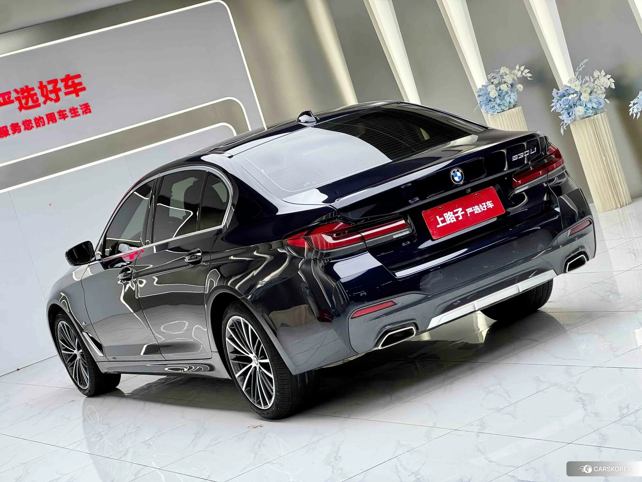 BMW 5 series 2020 Черный из Китая, фото 2