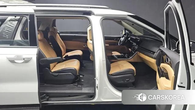 Kia Carnival 4th generation 2022 Белый из Кореи, фото 2