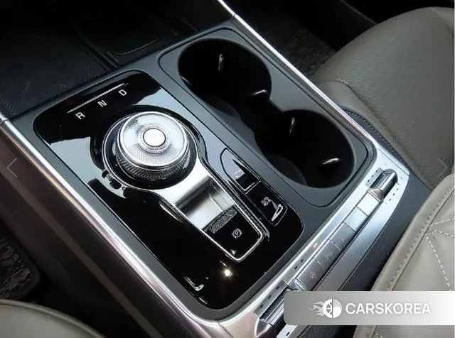 Kia The New Carnival 4th Generation 2024 Серебристо-серый из Кореи, фото 2