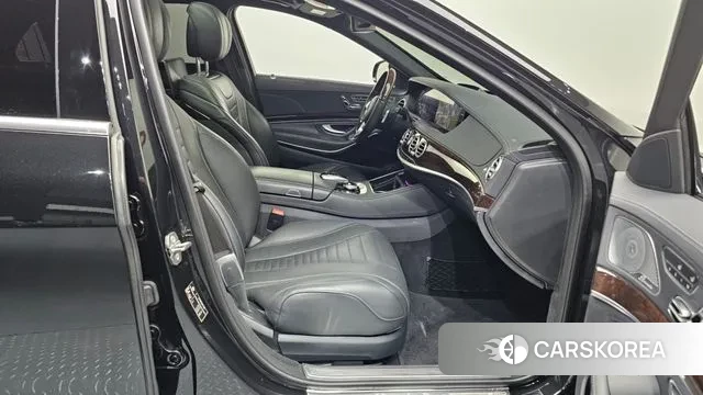 Mercedes-Benz S-Class W222 2019 Черный из Кореи, фото 2