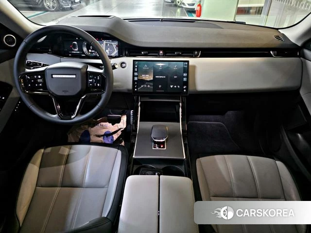 Land Rover Range Rover Evoque 2nd Generation 2025 Белый из Кореи, фото 2