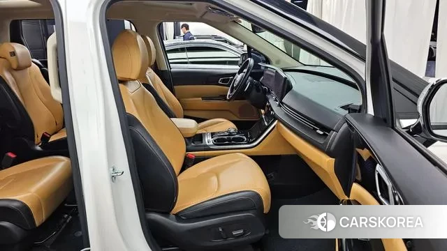 Kia Carnival 4th generation 2021 Белый из Кореи, фото 2