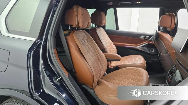 BMW X7 (G07) 2022 Черный из Кореи, фото 2