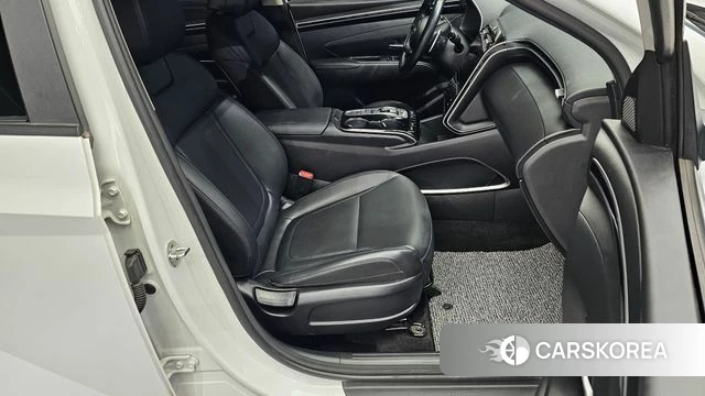 Hyundai Tucson (NX4) 2022 Белый из Кореи, фото 2