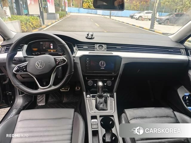 Volkswagen Magotan 2025 Черный из Китая, фото 2